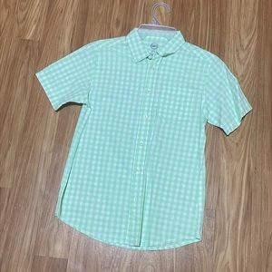 White and green colored wonder nation short sleeve boys button down shirt